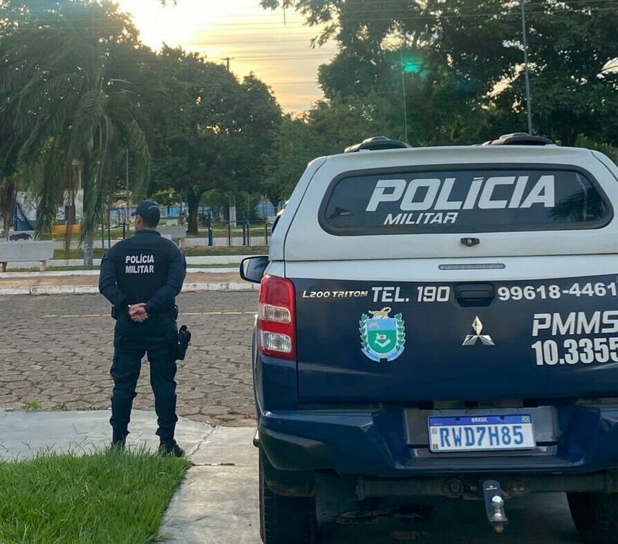 Imagem de compartilhamento para o artigo Homem tenta roubar celular, vítima reage e acaba preso após confusão em Alcinópolis  da MS Todo dia